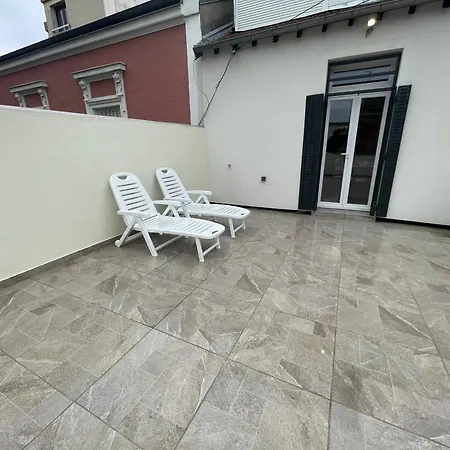 Avec Terrasse Et Ciel Etoile !